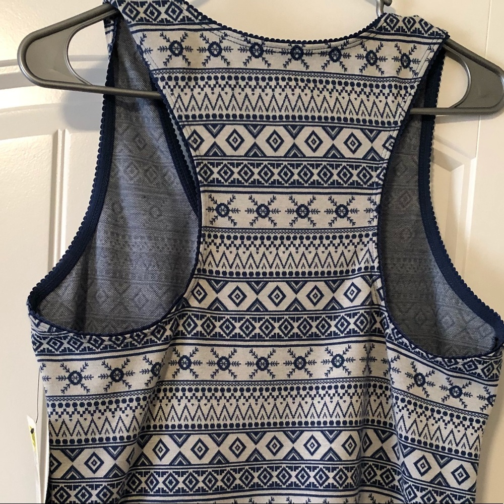 ❤️ 💯 % AUTHENTIC UGG AUSTRALIA BRAND NWT ❤️ - Picture 7 of 8